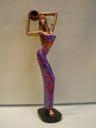Statue - Decorative figurine