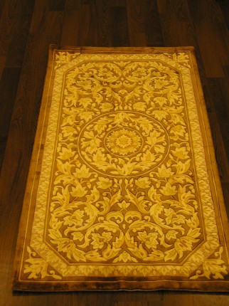 Paklāji - paklājs